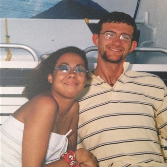 Meet your Posher, April - Picture 7 of 10